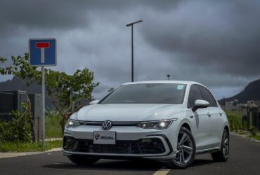 Preowned VW Golf Etsi R-Line (2021)